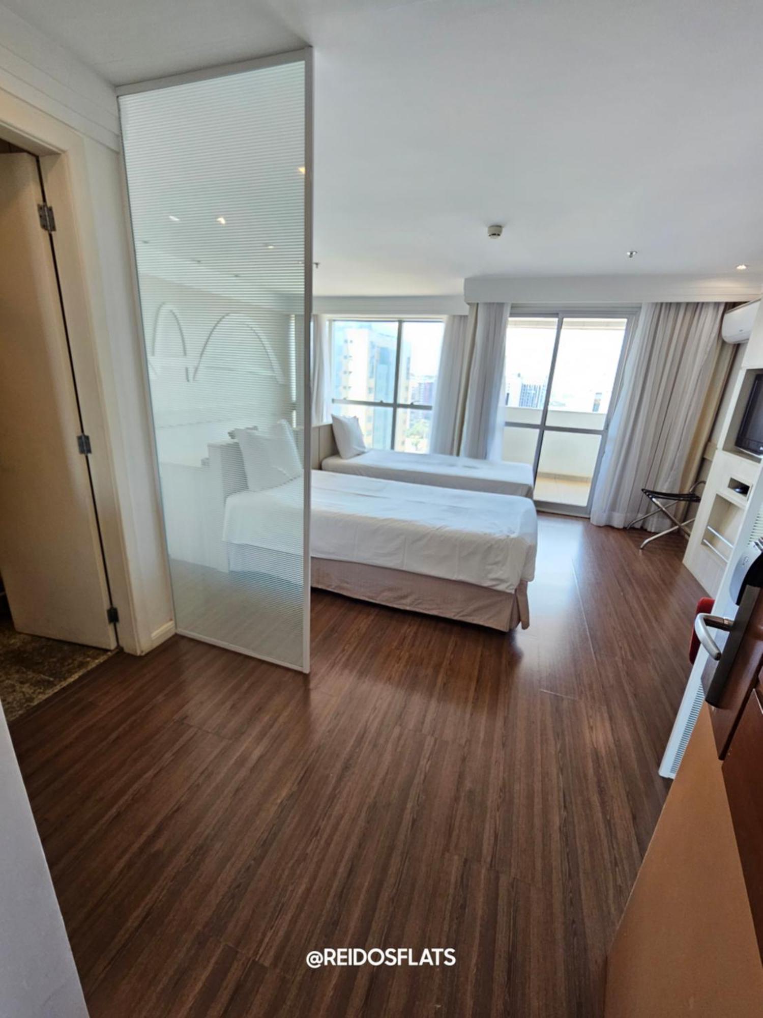 Flat Mercure Brasilia Lider By Rei Dos Flats Extérieur photo